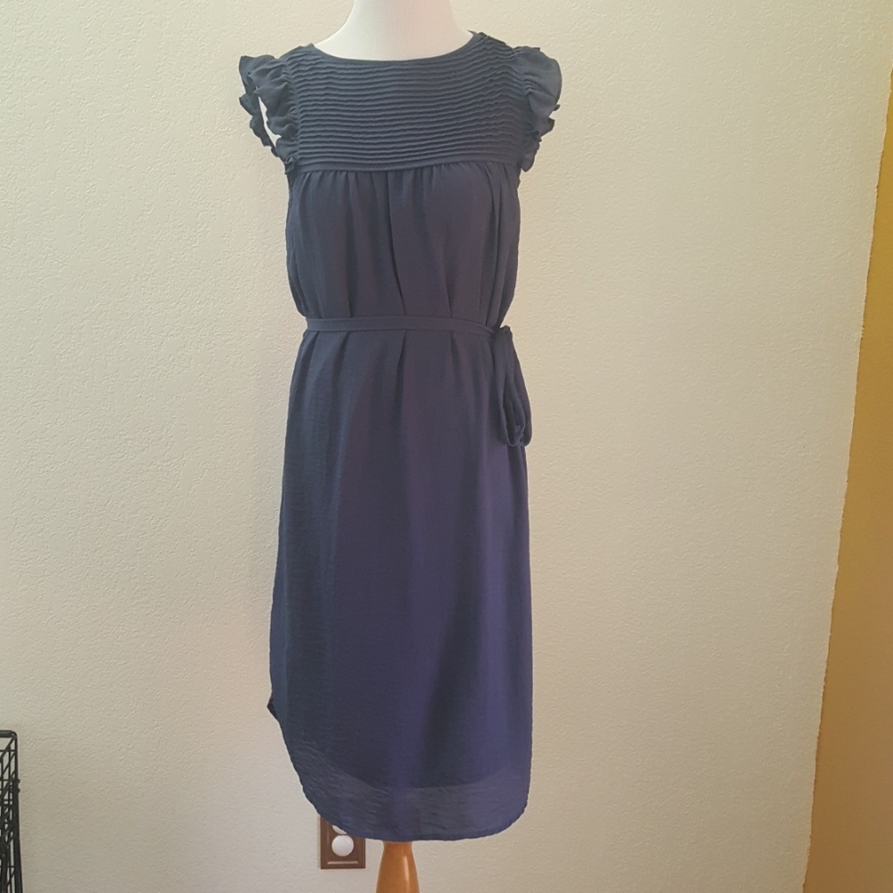 Sold-H&M ruffle sleeve midi dress